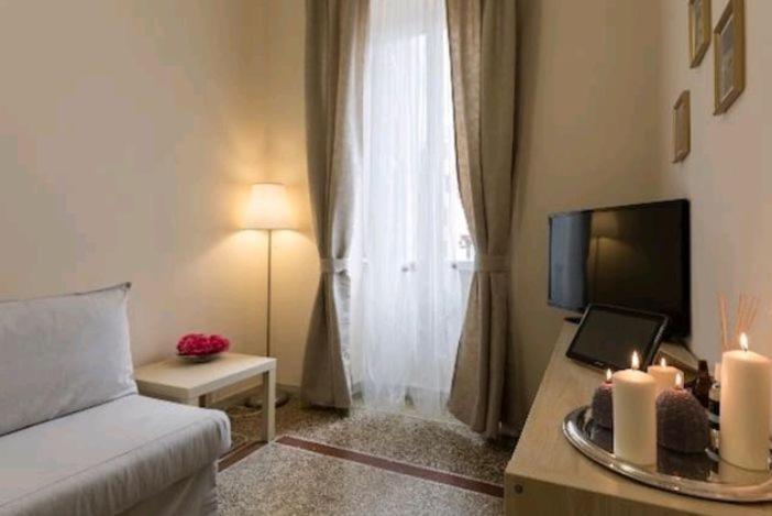 Emi House Re Di Roma , Intero Appartamento - 80 Mq מראה חיצוני תמונה