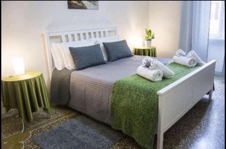 Emi House Re Di Roma , Intero Appartamento - 80 Mq מראה חיצוני תמונה